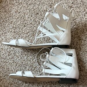 Brooks Brothers Red Fleece Gladiator White Leather Strappy Sandals Size 7